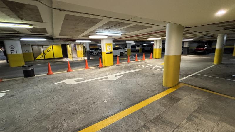 To Let commercial Property for Rent in Woodstock Western Cape